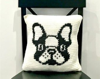 Boston Terrier Pillow. Boston Terrier Birthday, Pillow Pattern Crochet, Crochet Cushion Pattern, Dog Crochet, Crochet Dog Patterns, Crochet Cushion, Color Graphing, Crochet Pillow Pattern, Crochet Simple