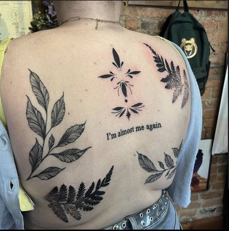 #tattoo #tattoosforwomen #tattooart #tattooideas #tattooart #ornamenttattoo #daintytattoo #ferns Floral Back Tattoos, Fern Tattoo, Dainty Tattoos, Back Tattoo, Tattoos For Women, Art Tattoo, Tatting, Tattoos, Floral