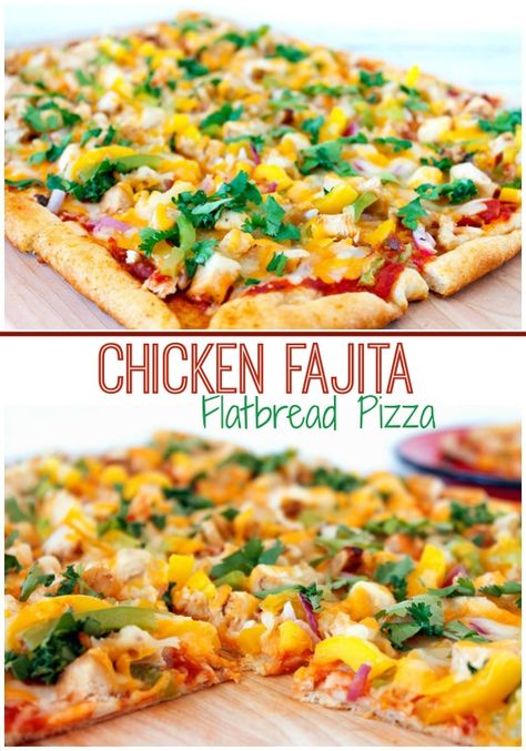 Chicken Fajita Flatbread Pizza Recipe Chicken Fajita Flatbread, Flatbread Meals, Mexican Flatbread Pizza, Pita Ideas, Flatbread Pizza Recipes Chicken, Barbecue Chicken Flatbread, Flatbread Chicken, Easy Barbecue Chicken, Chicken Fajita Pizza