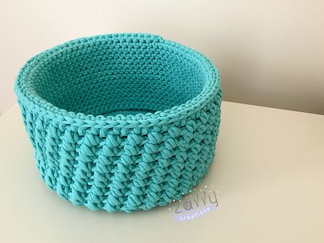 Branching Out to Baskets with Bernat Maker Home Dec Bernat Yarn Basket, Bernat Maker Home Dec Patterns Crochet, Crochet Basket Bulky Yarn, Crochet Basket Bernat Blanket Yarn, Crochet Storage Bin Pattern, Tarn Crochet Basket, Tl Yarn Crafts, Nesting Baskets, Plastic Ring