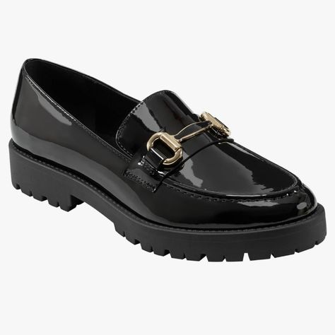 Bandolinos Woman's Franny Loafer Shoe Size 9 Color: Black Size 9 Brand New With Box But No Lid. Never Worn Fall Loafers, Ladies Loafers, Swim Trends, Women Trends, Lug Sole, Womens Flats, Handbag Accessories, Loafer Shoes, Patent Leather