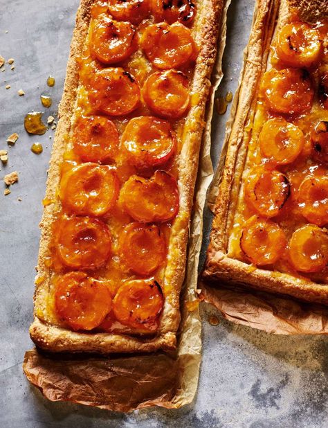 Rick Stein's French Apricot Tart |Ready-made Puff Pastry Recipe Rick Stein Recipes, Otto Lenghi, Apricot Tart, Butter Puff Pastry, Apricot Recipes, Rick Stein, Bread And Butter Pudding, Pastry Tart, Puff Pastry Recipes