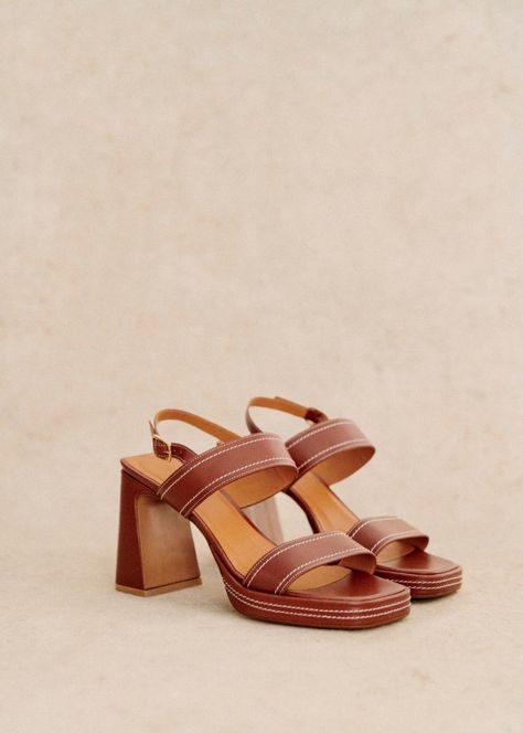 Granola Life, Leather Summer Sandals, Closet Refresh, Brown Sandals Heels, High Sandals, Shoe Inspiration, Shoe Inspo, Casual Heels, Shoe Closet