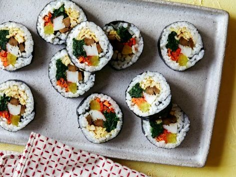 Kimbap Recipe, Protein Alternatives, Vegetable Sushi, Seaweed Rice, Ww Recipe, Power Lunch, Afternoon Slump, Protein Lunch, Protein Power