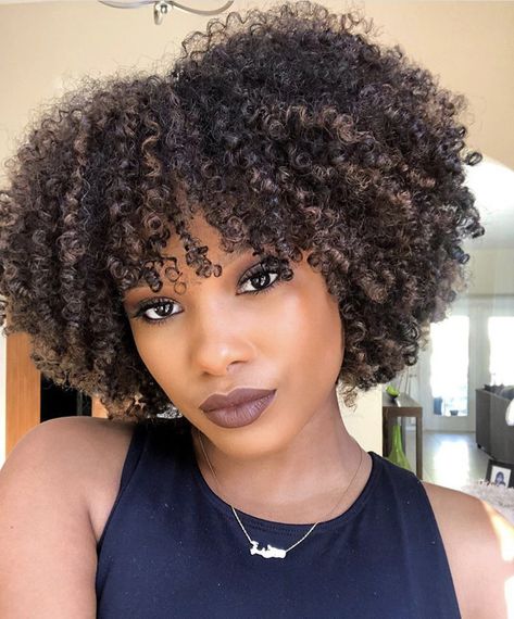 Versatile Haircut, 12 Inch Hair, Edgy Feminine, Cabello Afro Natural, Black Bob, Curly Girl Method, Penteado Cabelo Curto, Curly Bob Hairstyles, Cut Hair