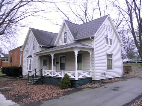 My old house in Lapeer Michigan Michigan Lake House Aesthetic, Michigan Houses, The Big House Michigan, Michigan Homes, Abandoned Places In Michigan, Vintage Michigan, Old House, Vintage Photos, Michigan