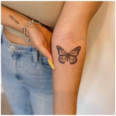 Butterfly Tattoos On Arm, Small Back Tattoos, Hand Tattoos For Girls, Butterfly Tattoos For Women, Petite Tattoos, Tasteful Tattoos, Tattoo Cover Up, Small Butterfly, Butterfly Tattoos