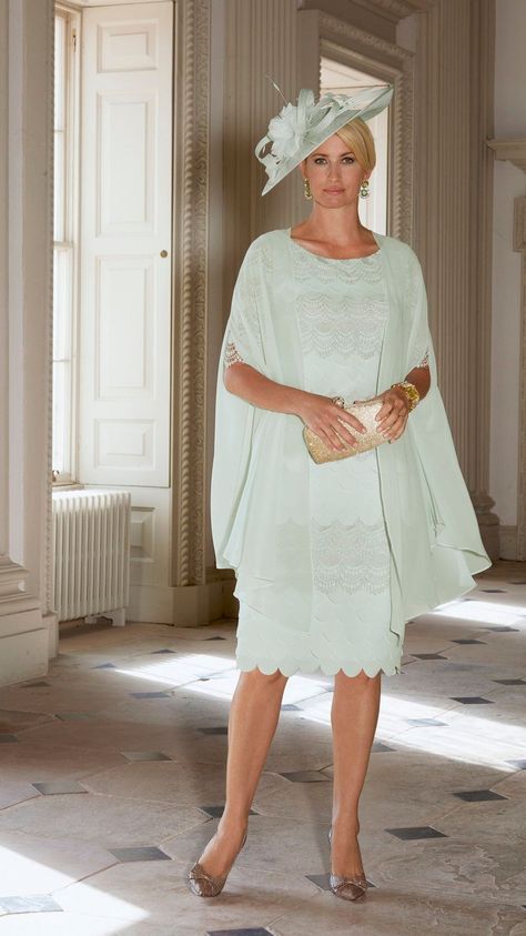 44 Mother of the Bride Dresses and Outfits for 2020 - hitched.co.uk Outfits Summer 2022, Mother Of Groom Outfits, Mother Of The Bride Shoes, Mother Of The Bride Fashion, Mother Of The Bride Outfits, Bride And Groom Outfits, Dama Dresses, Mother Of Bride Outfits, Mother Of The Bride Dresses Long