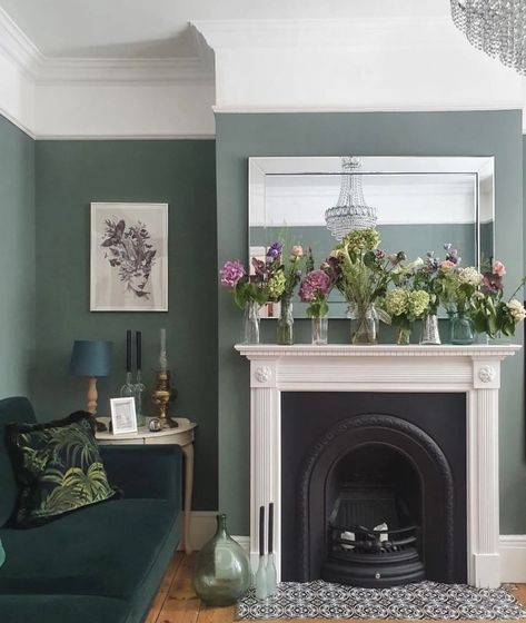 Victorian Lounge, 1930s Living Room, Edwardian Fireplace, Navy Living Room, Navy Living, Green Lounge, Victorian Living Room, Hello September, Green Living Room