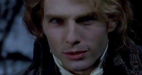 Lestat el vampiro Prince Lestat, Lestat And Louis, Vampire Film, Vampire Chronicles, Hot Vampires, The Vampire Chronicles, Anne Rice, Night King, Paranormal Investigation