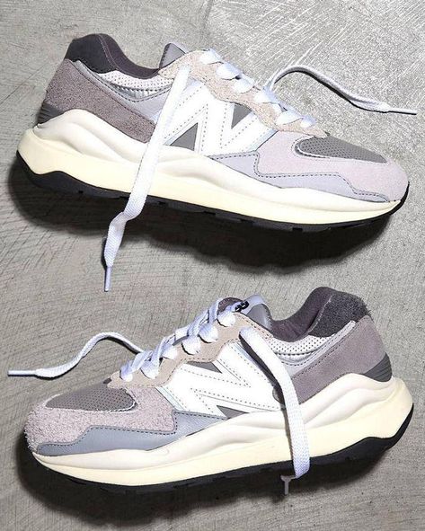 New Balance 57/40 ‘Grey Day’ . . . . #shoes #newblance #luxurylifestyle #shoesaddict #shoestyle #new #newblance5740 New Balance 5740, Nb Sneakers, Grey New Balance, Fall Outfits Men, Hype Shoes, Aesthetic Shoes, Gym Shoes, Grey Shoes, Handbag Shoes