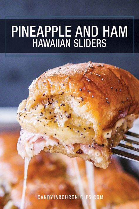 Hawaiian Roll Sliders Pineapple, Hawaiian Roll Sliders With Pineapple, Pineapple Ham Sandwich, Hawaiian Sliders With Pineapple, Appetizer Mini Sandwiches, Pineapple Sliders Hawaiian Rolls, Ham Pineapple Sliders, Ham And Pineapple Sandwich, Sliders Pretzel Bun