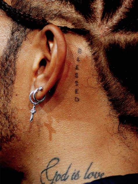 Back Ear Tattoo, Tattoo Ideas Males, Behind The Ear Tattoo, Tattoo Behind Ear, The Ear, S Tattoo, Piercing Tattoo, Lewis Hamilton, Ear Tattoo