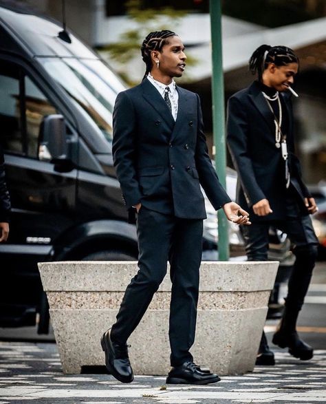 Rocky Outfits, Asap Rocky Outfits, Mens Evening Wear, Men's Fall Fashion, Prom Suits For Men, Sneaker Ball, Pretty Flacko, Oscar Fashion, Spring Outfits Men