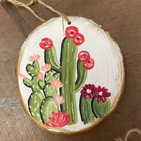 Hand painted wood slice cactus Painted Wood Slice Ornaments, Cactus Christmas, Wood Discs, Wood Slice Ornaments, Chip Art, Environment Painting, Pioneer School, Painting Party, Painting Wood