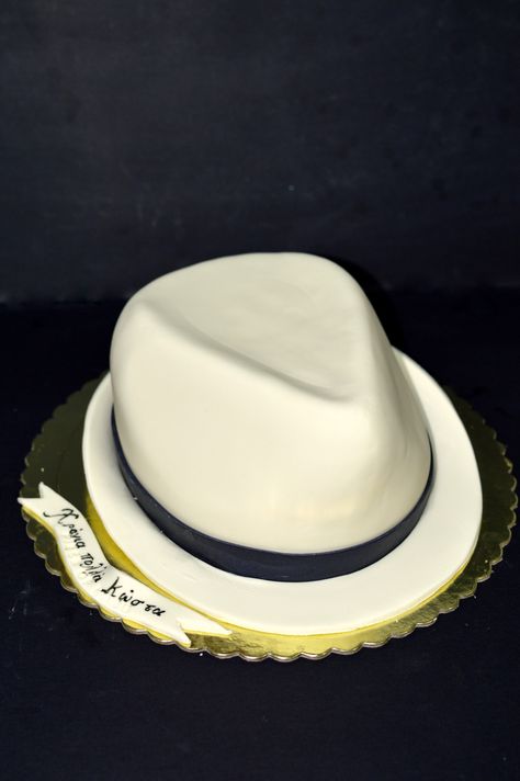 hat cake - hat cake Godfather Cake, Michael Jackson Hat, Men Cakes, Michael Jackson Outfits, Cake Hat, Music Cakes, Cowboy Cakes, Gatsby Wedding Theme, 70th Birthday Cake