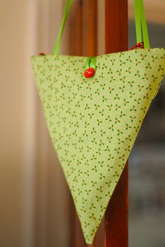 Bunting Bag Bunting Ideas, Bunting Pattern, Make Bunting, Bunting Diy, Bunting Bag, Birthday Bunting, Sewing Bags, Fabric Bunting, Banners Buntings