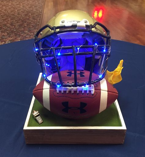 Football Helmet Centerpieces, Football Banquet Centerpieces Table Decorations, Football Banquet Table Decorations, Football Awards Banquet Ideas, Football Centerpiece Ideas, Sports Banquet Decorations, Sports Themed Centerpieces, Football Banquet Centerpieces, Dallas Cowboys Theme