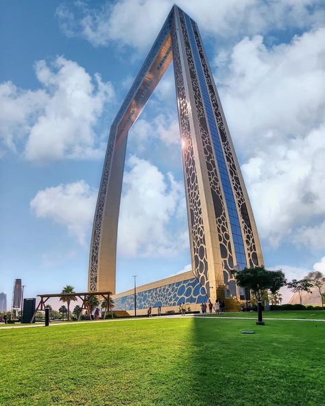 World's largest Frame The Frame Dubai, Frame Dubai, Advanced Higher Art, Dubai Frame, Real Estate Infographic, Higher Art, Door Price, Global Village, Create Picture