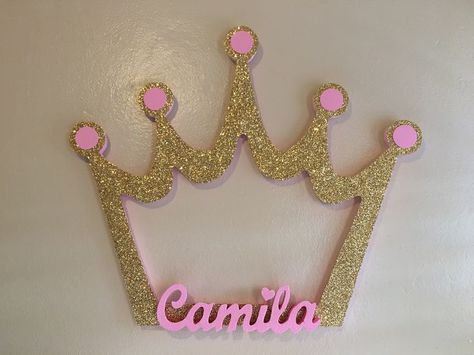 Princess Crown photobooth frame with name Foam Decorations, Photobooth Frame, Princess Birthday Party Decorations, Princess Theme Birthday, Birthday Photo Booths, Princess Theme Party, Princess Photo, Girl Birthday Themes, Photo Booth Frame