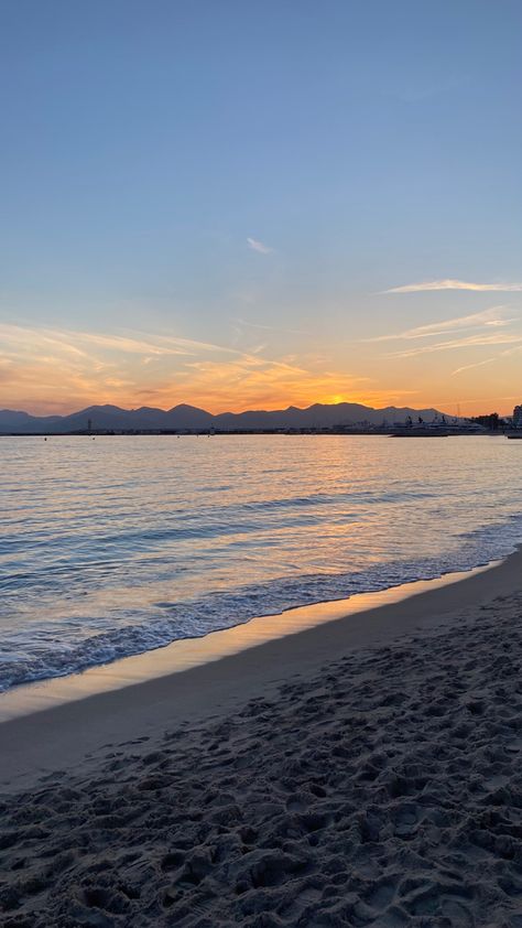 Nice France Beach Aesthetic, Paris Beach Aesthetic, Cannes South Of France, Cannes Aesthetic Beach, Canne Aesthetic, Cannes France Beach, Cote Dazur Aesthetic, Cote D’azur Aesthetic, Nice Aesthetic France