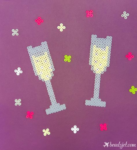 Wine Glass Perler Beads, Nye Kids, Easy Perler Beads Ideas, Homemade Birthday Cards, Perler Crafts, Bead Loom Patterns, Loom Patterns, Sparkling Wine, Hama Beads