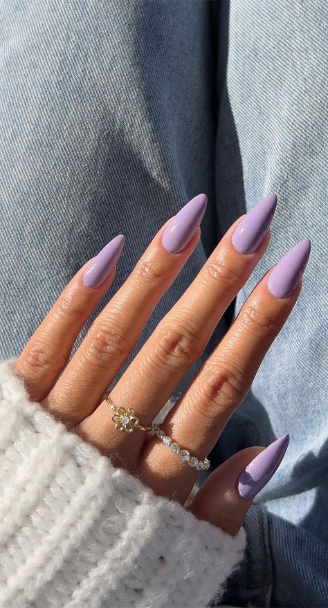 spring nail art, spring nails, nail art, nail trends, nail art inspiration, nail ideas Nails Inspo Lavender, Lila Nails Lavender, Nail Spring 2024, Summer Nails Lavender, Lavender Almond Nails, Lavender Nails With Design, Lavender Nail Ideas, Nail Art Viola, Lila Nails