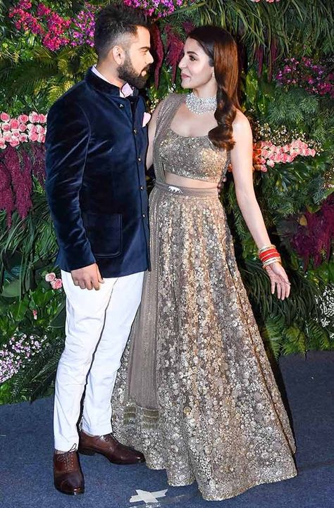 Virat Kohli Daughter, Vamika Kohli, Virat Kohli Anushka Sharma, Kohli Anushka, Virat Anushka, Kohli Virat, Anushka Sharma Virat Kohli, Indian Wedding Clothes For Men, Reception Outfits