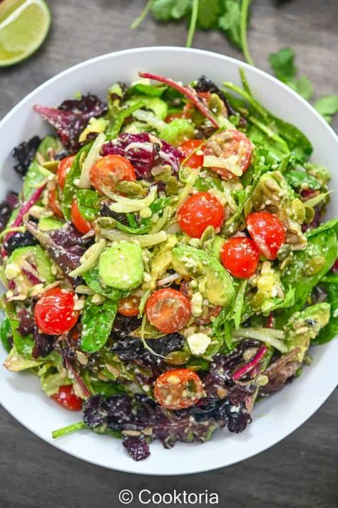 Salad Mix Recipes, Spring Mix Salad Recipes, Mix Salad, Fancy Salads, Spring Mix Salad, Salad Dressing Recipes Healthy, Spring Salad Recipes, Quick Salads, Green Salad Recipes