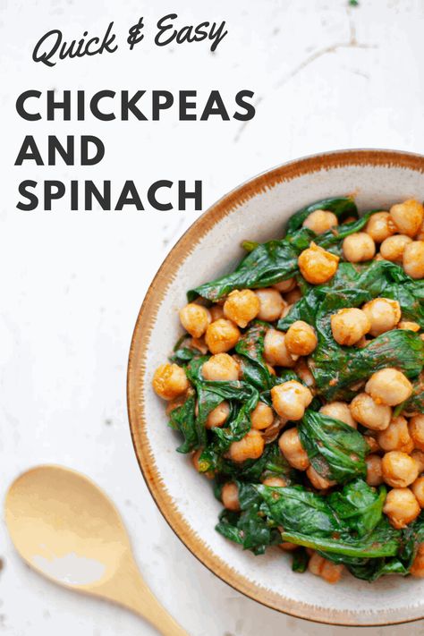 Quick and easy chickpeas & spinach, cooked in 30 minutes with just a few ingredients. A rich tomato based sauce flavored with lemon and cumin gives this simple dish lots of flavor. #easydinner #chickpeas #pantrymeals Chickpeas Spinach Recipe, Chickpeas And Spinach, Spinach Cooked, Chickpea And Spinach, Meat Meals, Spinach Recipe, One Pot Dinners, Chinese Writing, One Pot Dinner