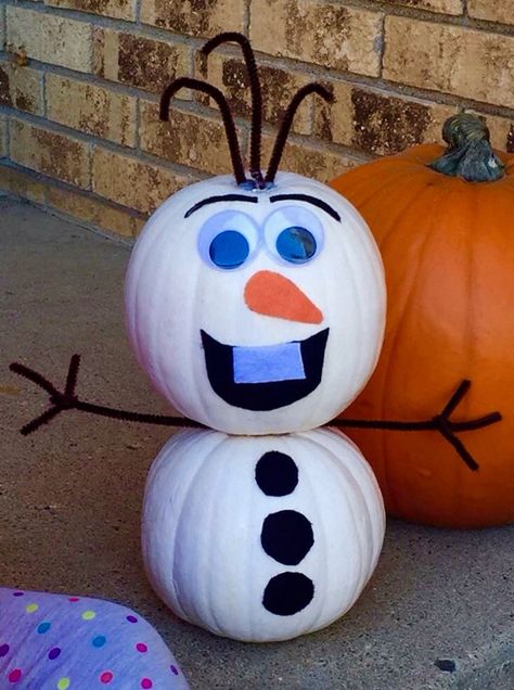 Olaf Pumpkin Painting, Movie Character Pumpkins, Olaf Pumpkin, Pumpkin Idea, Creative Pumpkin Decorating, Cute Pumpkin Carving, Character Pumpkins, Candle Decorations, Christmas Pumpkins