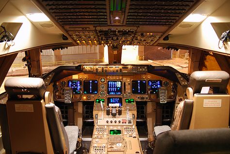 Boeing 747 cockpit Boeing 747 Cockpit, Airbus Cockpit, Charleston North Carolina, Cockpit Simulator, Boeing Planes, Jet Airways, Boeing 747 400, Rebuilding Trust, Pilot Training