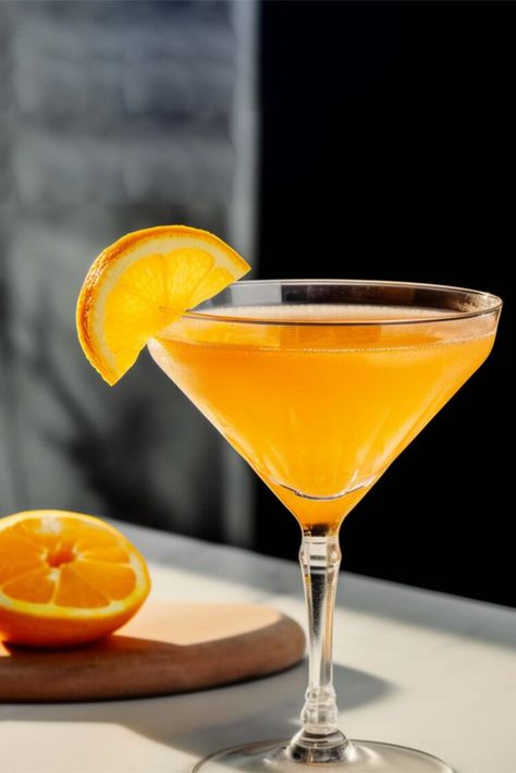 Discover the fascinating history and learn how to make the classic Monkey Gland Cocktail - a deliciously tangy and sweet drink with a unique name. Martinez Cocktail, Monkey Gland, Blue Cheese Dipping Sauce, Gin Recipes, Peach Salsa, Beach Cocktails, Gin Drinks, Gin Cocktail, Peach Juice