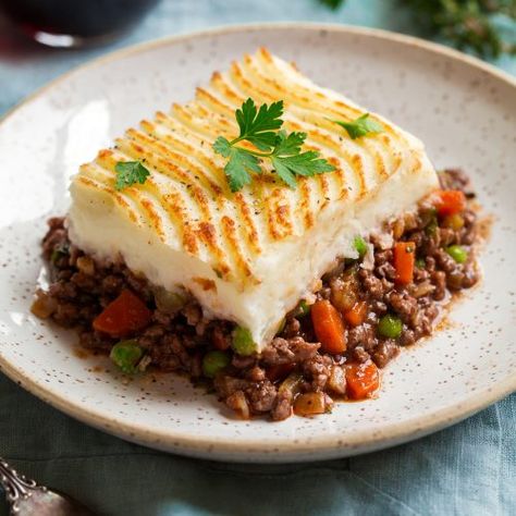 Shepherd’s Pie – Accessible Chef Shepherd Pie, Shepard S Pie, Shepherd's Pie Recipe, Shepherds Pie Recipe, Potato Ricer, Ceramic Baking Dish, Shepherd's Pie, Lean Beef, Sauteed Veggies