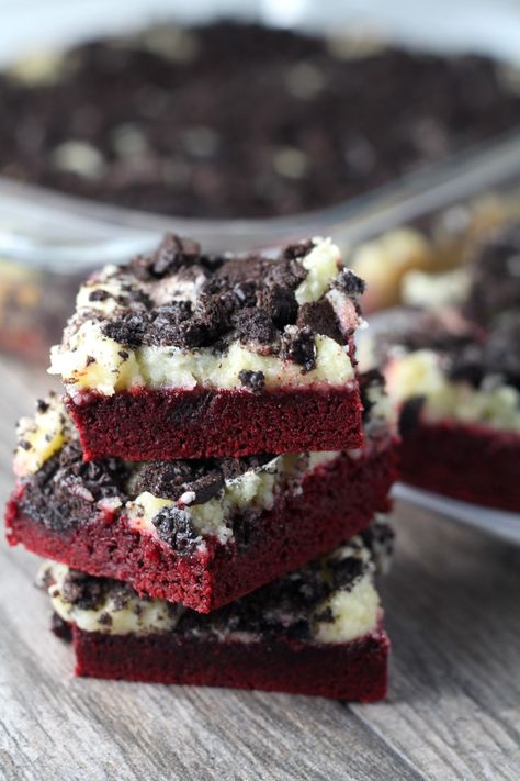 Red Velvet Cookies And Cream, Cookies And Cream Bars, Red Velvet Bars, Velvet Brownies, Red Velvet Recipes, Red Velvet Brownies, Velvet Cookies, Red Velvet Cake Mix, Red Velvet Cookies