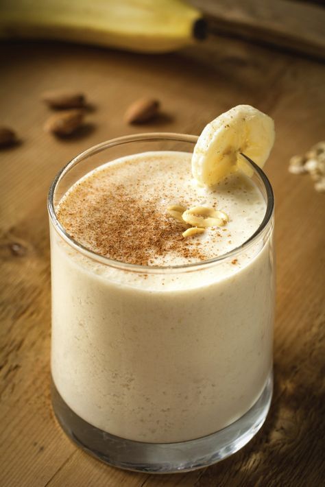 Apple Banana Tea Smoothie for a Healthy Snack. Sometimes you just don’t feel like cooking but you’re hungry for something. Fitness Smoothies, Pre Workout Smoothie, Protein Packed Smoothies, Workout Smoothie Recipes, Cinnamon Smoothie, Banana Shake, Banana Smoothie Recipe, Workout Smoothies, Plant Based Protein Powder