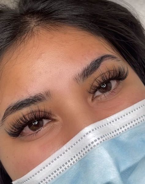 Lashes For Eye Shape, Lashes Extensions Almond Eyes, Perfect Lash Extensions, Lash Extensions Deep Set Eyes, Simple Eyelash Extensions Styles, Eyelash Extensions For Big Eyes, Classy Eyelashes, Long Cat Eye Lash Extensions, Summer Lash Extensions