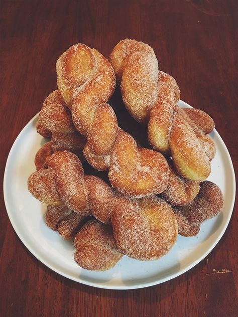 Cinnamon Sugar Twist Donut, Lemony Lemon Brownies, Cinnamon Pastry, 2 Ingredient Dough, Sugar Twist, Chinese Cake, No Bake Cookie Dough, Lemon Brownies, Cinnamon Twists