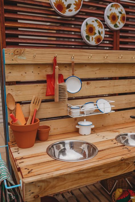 The Mud-kitchen We Made Our Kids, From Recycled Everything. – Miss Kyree Loves Dream Home Aesthetic, Pool House Ideas, Modern Wall Clock Design, Wall Clock Design Ideas, Mud Pie Kitchen, Mud Kitchen For Kids, Mud Kitchens, Small Garden Shed, Clock Design Ideas