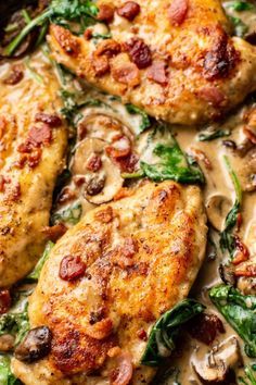 Balsamic Spinach, Chicken Bacon Recipes, Balsamic Pork Tenderloins, Chicken With Spinach, Le Creuset Recipes, Bacon Mushroom, Creamy Chicken Recipes, Chicken Mushroom Recipes, Sautéed Mushrooms