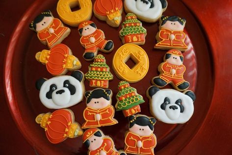 Chinese Cookies, Ninja Theme, Chinese New Year Cookies, New Years Cookies, 100 Day Celebration, Royal Iced Cookies, Cookie Connection, Cookies N Cream Cookies, Dragon Party