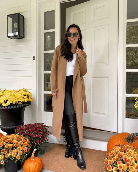 Black Over The Knee Boots For Fall - With Love From Kat Over The Knee Boot Outfit Work, Stuart Weitzman Boots Outfit, Kat Jamieson, 5050 Boots, Stuart Weitzman 5050, Black Over The Knee Boots, Over The Knee Boot Outfit, Knee Boots Outfit, Leather Over The Knee Boots