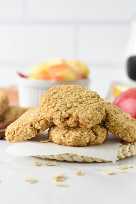 Oatmeal Cookies No Banana, Oatmeal Cookies No Sugar, Healthy Cookies For Kids, Sugar Free Oatmeal Cookies, Oatmeal Applesauce Cookies, Lunchbox Snacks, Sugar Free Oatmeal, Applesauce Cookies, Oat Cookie Recipe