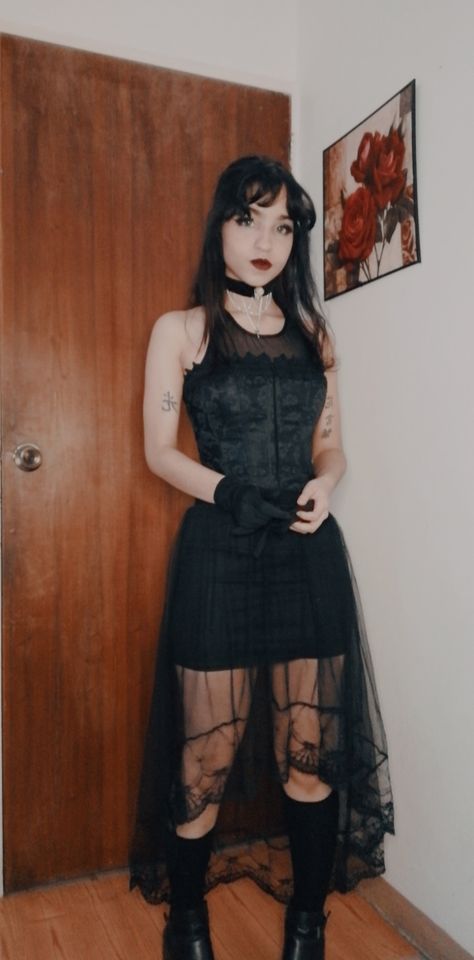 Goth Picnic Outfit, Goth Outfit Summer, Goth Party Outfit, Basic Goth Outfit, Goth Types, Goth Club Outfit, Need Outfits, Goth Aesthetic Outfit