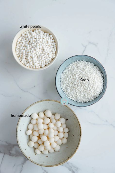 different size of white boba pearls Make Bubble Tea, Tapioca Boba, Popping Boba, Boba Pearls, Tapioca Pearls, Bubble Tea, How To Cook, Rolls, At Home