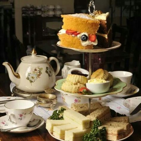 A 1940s themed aternoon tea at Bea's Vintage Tearoom in Bath Tea Party Menu, Vintage Tea Rooms, Tea Party Table, Mini Sandwiches, Tea Rooms, British Bake Off, Tea Culture, Tea Sandwiches, Party Menu