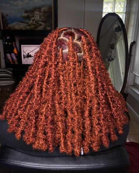 Ginger Butterfly Locs, Fox Locs, Butterfly Locks, Ginger Braids, Faux Locs Styles, Fav Hairstyles, Hair Ginger, Locs Styles, Braids Ideas