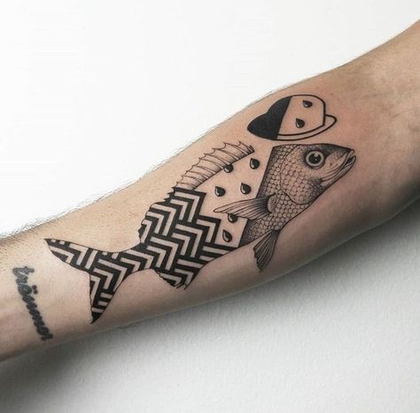 Trippy Fish Tattoo, Fish Ink Art, Tattoo Ideas Fish, Fish Tattoo Design, Black Line Tattoo, Glyph Tattoo, Geometric Sleeve Tattoo, African Tattoo, Full Arm Tattoos