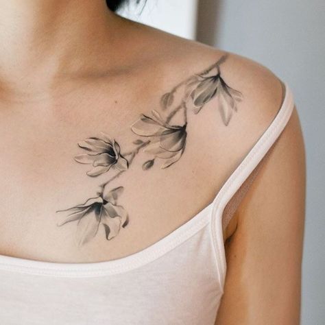 Cute Ankle Tattoos, Soft Tattoo, Simple Flower Tattoo, Magnolia Tattoo, Nouveau Tattoo, Beautiful Flower Tattoos, Hip Tattoos Women, Back Of Shoulder Tattoo, Arrow Tattoos