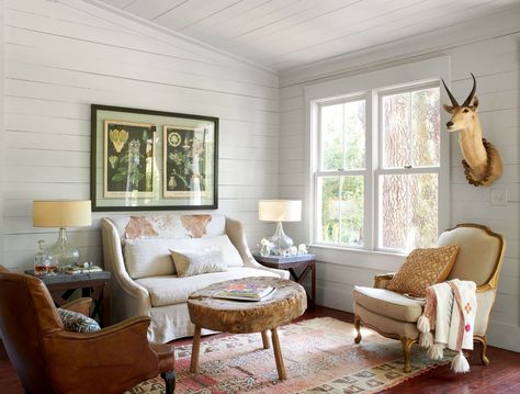 Southern Living Room, Federal Style House, Dining Room Corner, Magazine Ideas, Southern Decor, Garage Style, Small Cottages, Home Grown Vegetables, Georgia Homes